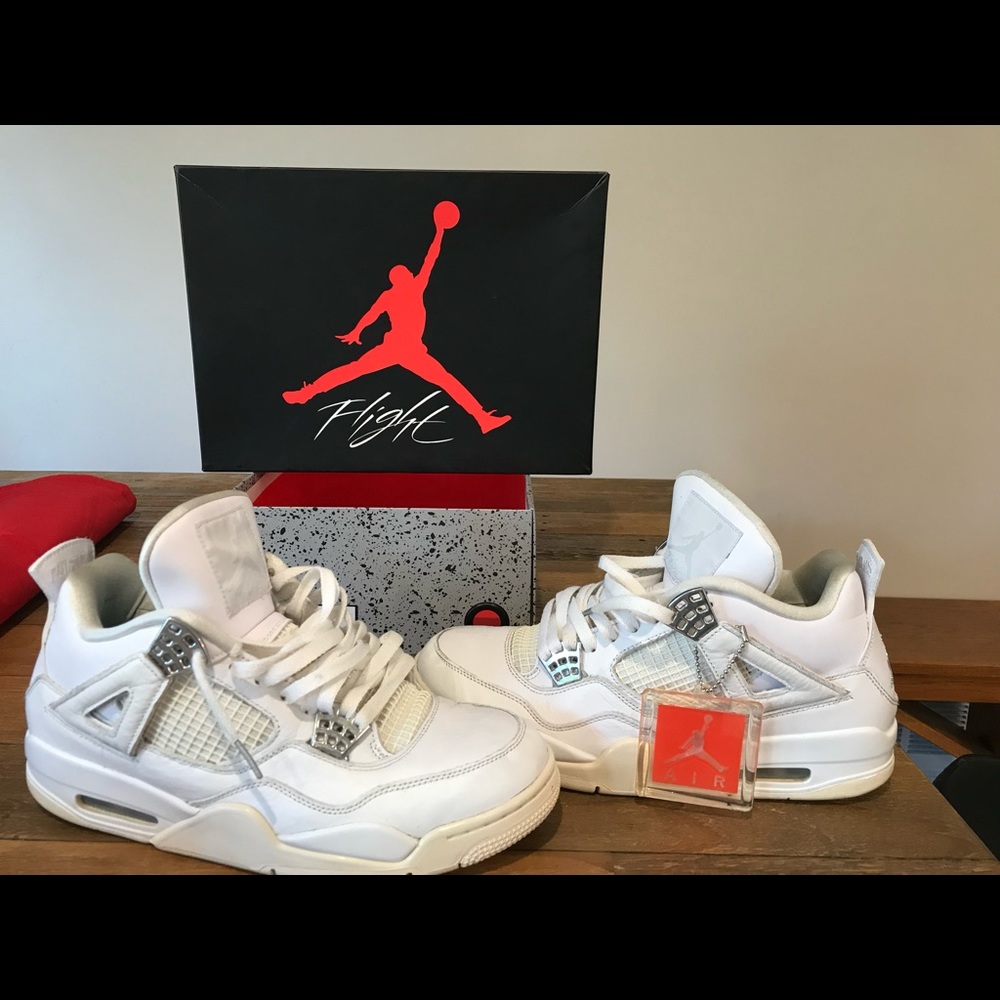 Air Jordan 4 “Pure Money” Retro